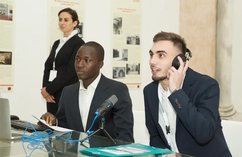 Interpretariato di trattativa a Roma per meeting B2B